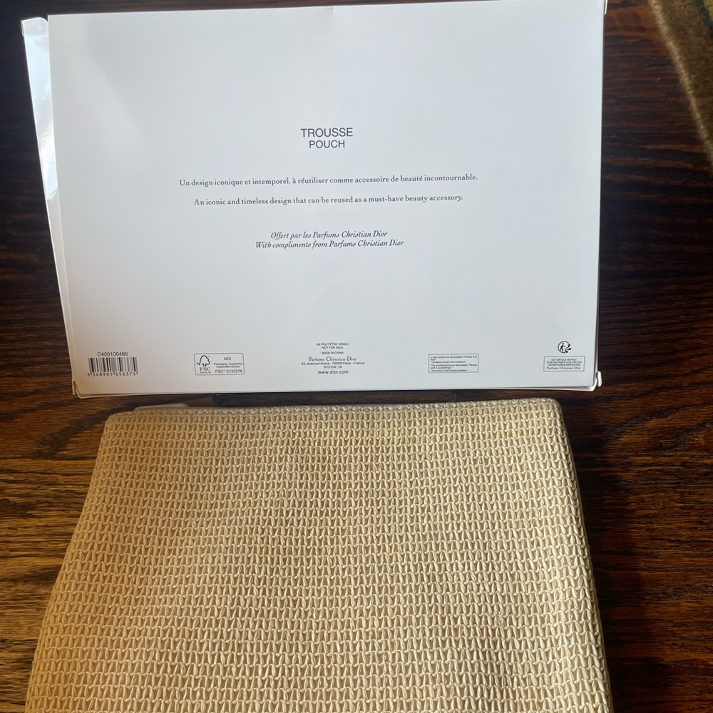 Dior Tan Textured Pouch - Picture 2 of 4